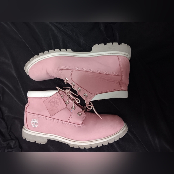 Woman's Timberland Nellie Chukka Waterproof Boots - Picture 3 of 8